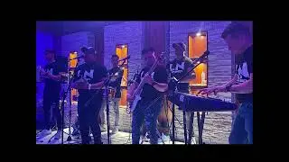 El guayabo a la ye La nueva imagen *Ahora.com* - (En vivo desde Perú)