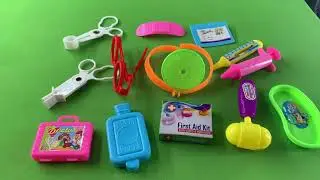 Doctor Set Unboxing - American Accent by kid.