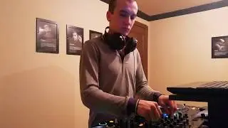Dj SCRY New 2 CDJ TECHNO mixing video