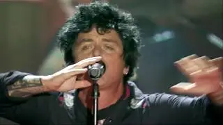 Green Day - Father of all / Basket case (MTV WORLD STAGE)