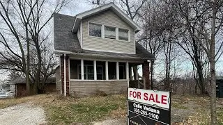 House For Sale - 208 Windsor, Akron