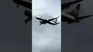 RYANAIR BOEING 737 AIRCRAFT LANDING IN CYPRUS