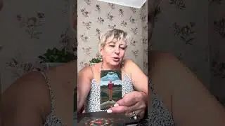 О ЧЕМ ОН ДУМАЕТ ПРЯМО СЕЙЧАС…………