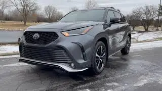 2022 Toyota Highlander XSE