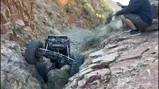 Wheeling cracks in Southern AZ