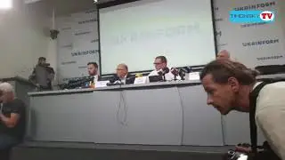 Роман Сущенко дає першу прес конференцію після повернення з полону