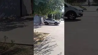 как оно сюда попало?
