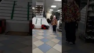 Магазин, чтоб играть //Игра в любом месте //Приколы в деревне//Тик Ток 