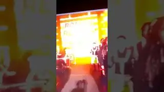 Roman Reigns awesome WrestleMania 40 entrance