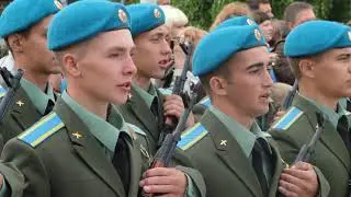 РОЛИК ДЛЯ БАНКЕТА .