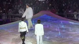 流星雨 at F✦Forever 1st World Tour in Bangkok Day 2