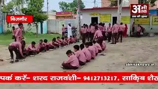 मुस्लिम टीचर ने छात्रों को तिलक लगाकर आने से रोका, बीएसए ने किया सस्पेंड? #breakingnews