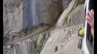 Reis mee naar de Road of Death, India