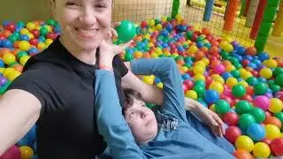 Вот это МАТЬ! Живет для себя...