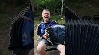 Полюби меня. Порву Баян.