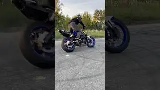 SLIDING IS SO SATISFYING 🌝❤️ 🏍️ 💨