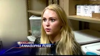 AnnaSophia Robb - Denver - Born movie star has feet on the ground
