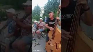 На работе... 😁🎵🎶🎵🎶🎵