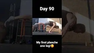 My first planche one leg🥰 #roadtoplanche