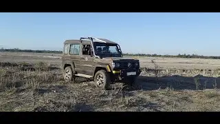 Offroading at Kokilamukh in Force Gurkha (HD)