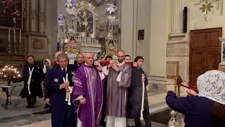 I Peruviani e il Cristo dei Miracoli