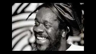 Dennis Brown - Little Green Apples