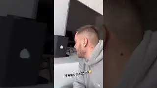 Она жёсткая у меня😂 Ваша так умеет? P.s. новые видео каждый день. Подписывайся. 