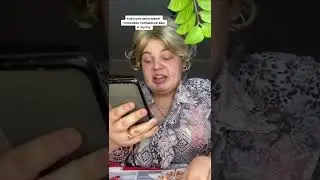 Классуха записывает голосовое. 