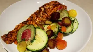 30 Minute Oven Baked Dinner | Cajun Salmon and Roasted Vegetables