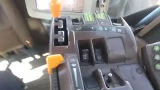 Джондир 9430 и К-742Пр  с плугами ПШУ-8 без отвалов.