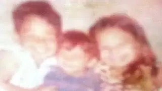 Mostrando fotos antigas de familia(meus filhos e esposo)