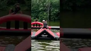 Это не так просто по мокрой резине бегать и лазить #тимбилдинг Академия приключений