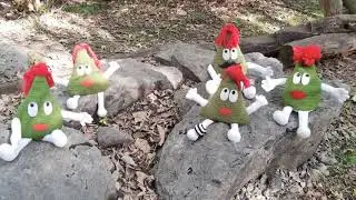 Die Zirbelnüsse on Tour - Barfußpfad und Kneippanlage Wehringen