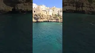 Polignano a Mare. Cliff diving(2)
