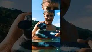 🤯 He saves a penguin covered in oil…