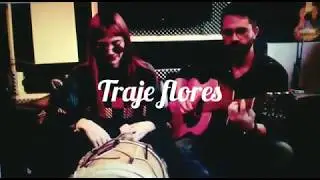 Gelo Reyes y Kora Gomez - Traje Flores (Piña Ice)