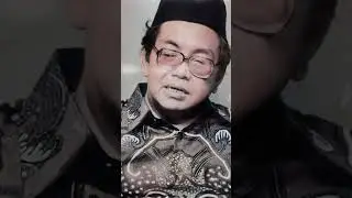 Foto foto Alm gus dur waktu muda 