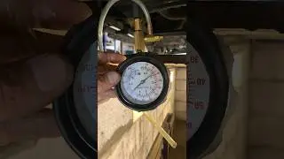 Разница по давлению на масле 5W30 и 0W20  