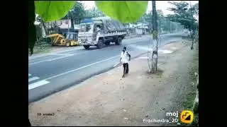 funny exident video //noty mohit #funnyvideo