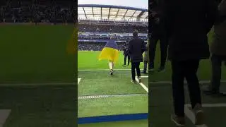 Chelsea reveal Mykhailo Mudryk to the fans at Stamford Bridge 🇺🇦🔵