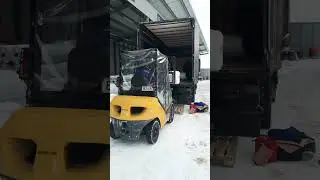 Кругом снегопад 