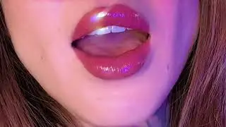 ASMR Cantando pra você dormir ✨ Sons de boca, sussurro e canto suave