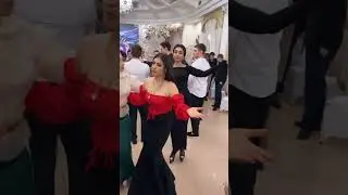 Красивые цыганские девушки .Приятно смотреть 🥰🌹🌹🌹