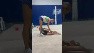 По вашим просьбам😍 #sports #shorts #rhythmicgymnastics #milashka7 #omg #врекк