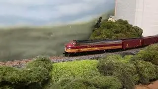 Rapido E8 B&M #3821 