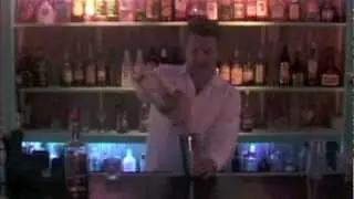 San Diego Bartending School teaches the Alabama Slammer Shot!
