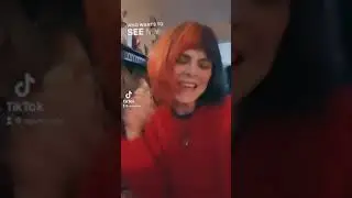 Who wants to see my booty shake? 