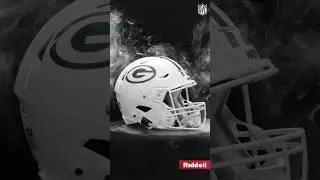 Helmets so cold we had to turn up the heat. ❄️❄️ @packers | #WinterWarning | #OnFieldAlt
