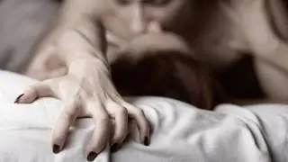Почему нельзя заниматься сексом при месячных?