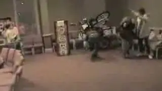 EL LOCO MOTONETA.avi